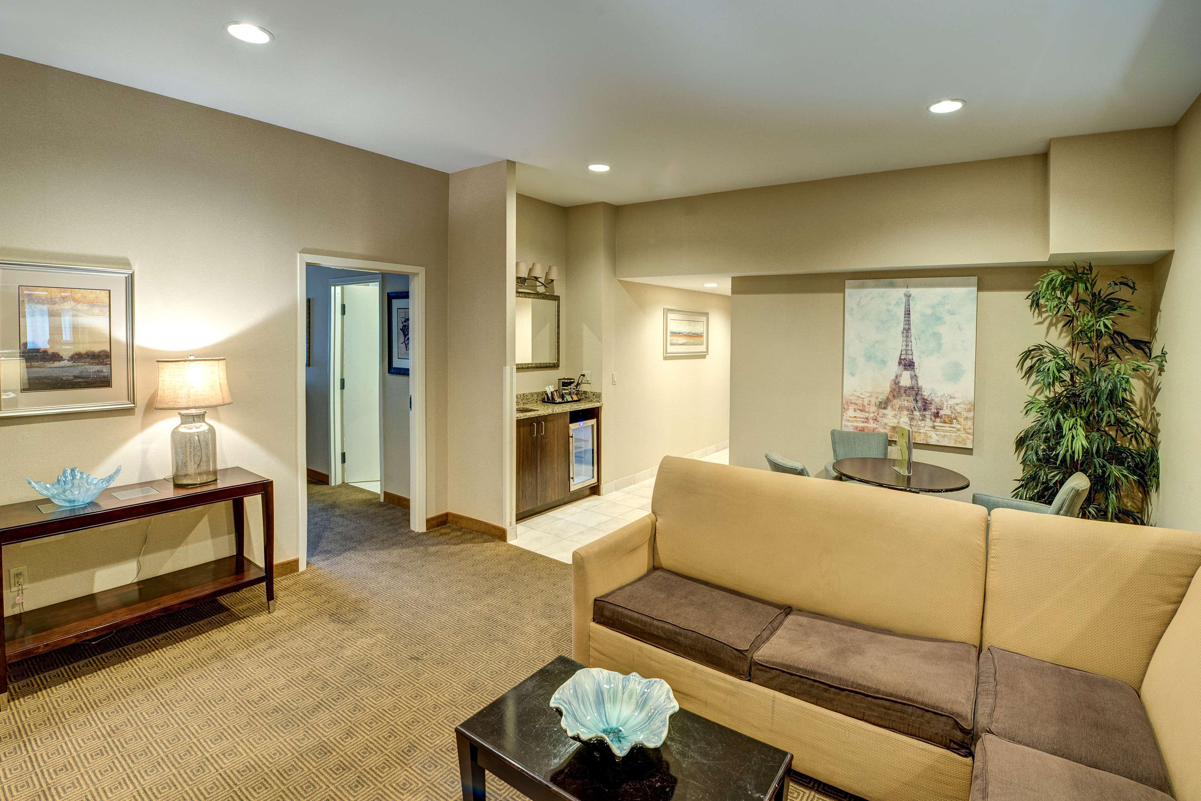 Doubletree By Hilton Tinton Falls-איטונטאון מראה חיצוני תמונה