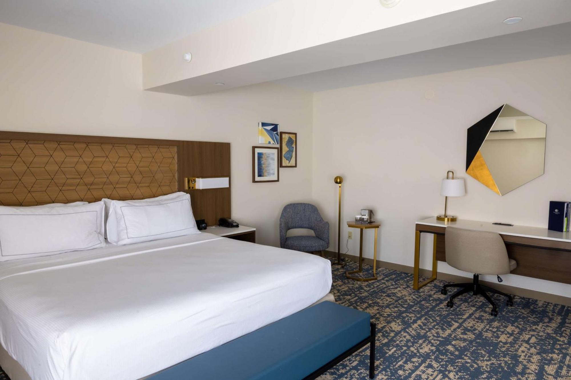 Doubletree By Hilton Tinton Falls-איטונטאון מראה חיצוני תמונה