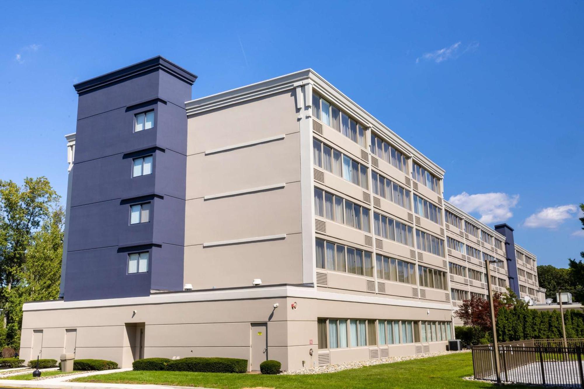 Doubletree By Hilton Tinton Falls-איטונטאון מראה חיצוני תמונה